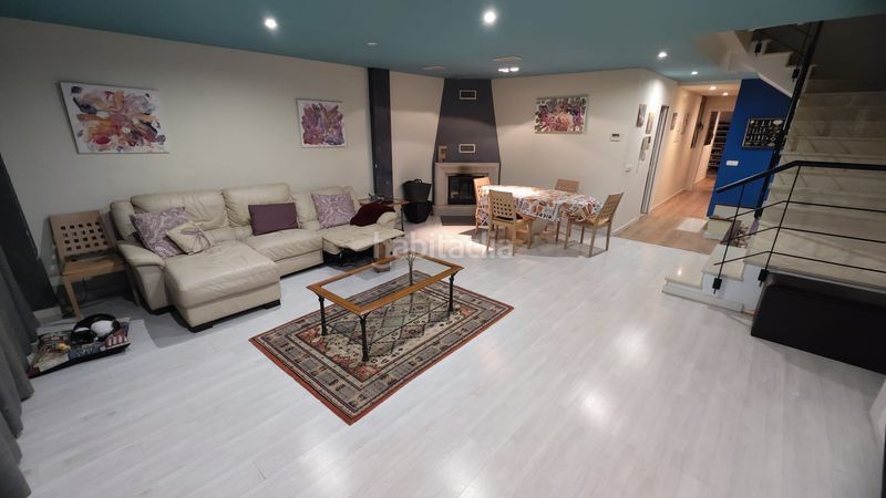 Foto 26f6891d-1727-4f4e-b368-fdf2057397e6. Duplex with heating parking in Barx