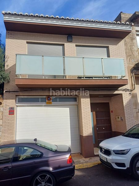 Foto 66d54fe6-7868-4e12-a95d-74f596b0087b. Duplex with heating parking in Barx