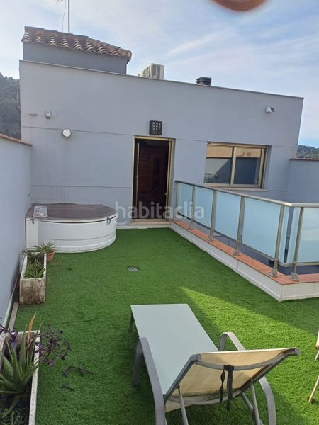 Foto c955d93f-8a0c-42ab-82d4-1df1d4d5fcad. Duplex with heating parking in Barx