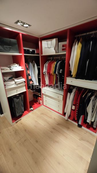 Foto f12691e3-0f6d-4d47-9e17-35ac0bd27d8b. Duplex with heating parking in Barx