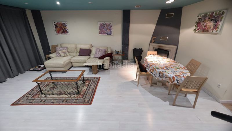 Foto fa214907-f31e-4a4b-b163-b1e3b7f44ff0. Duplex with heating parking in Barx