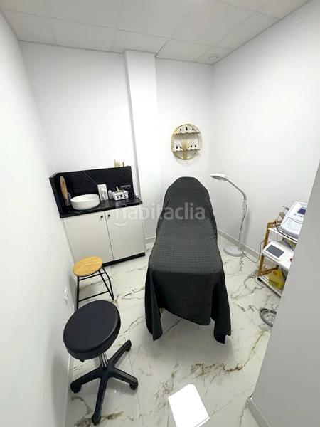 Foto e568bd35-4cf7-4083-8f3a-bfb42c2a7e5b. Geschäftsraum in Almoines