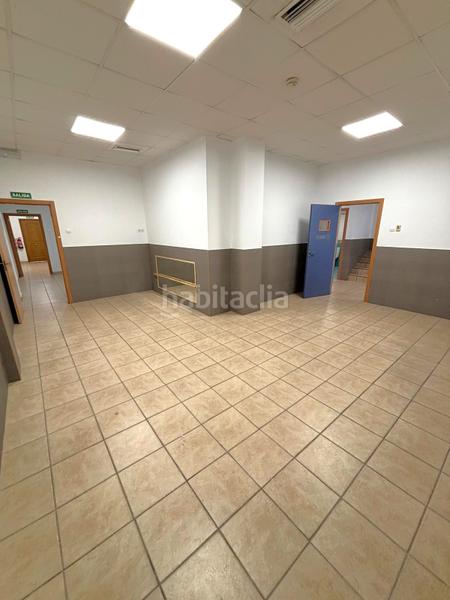 Foto 37b26640-61e9-4276-a17b-bfe4d4d05383. Local comercial en Corea Gandia