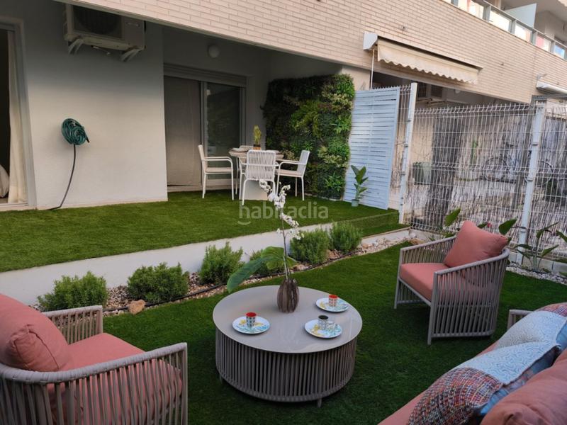 Foto b3d5e8e4-1ba4-4ed4-90ca-f90fccd2bc09. Apartamento en Centro Urbano Dénia