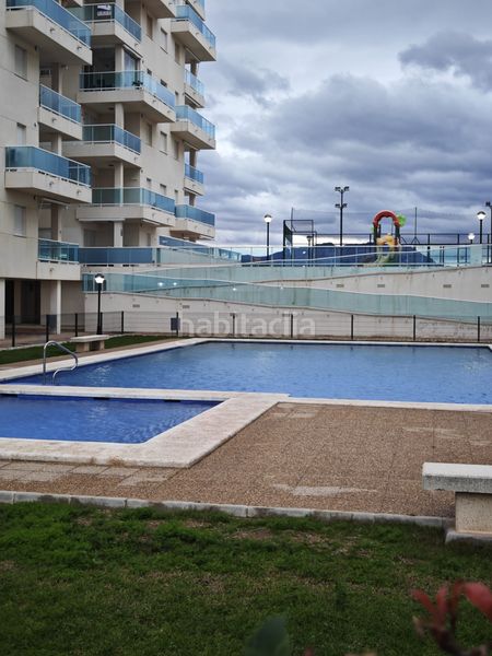 Foto f074e03b-cbb0-459d-99b7-4030a855032b. Àtic amb calefacció aparcament piscina a Piles