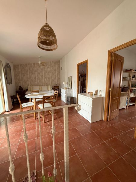 Foto f7588da3-5be7-458a-b500-662d594b8d75. Casale con riscaldamento parcheggio in Barx