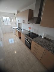 Etagenwohnung in Beniarjó