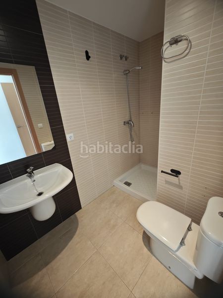 Foto ec846db6-b694-41a9-9d42-12d0f2569179. Flat with heating in Beniarjó