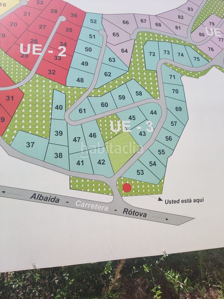 Foto e24b03cf-f3e7-48b3-9fa1-ac4e21b580e4. Terreny residencial a Rótova
