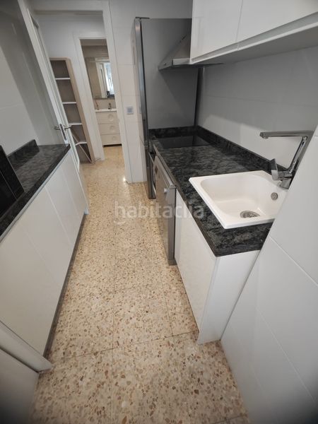 Foto a4adeb66-ce29-49c4-89de-30612c9ea670. Apartament amb calefacció piscina a Miramar