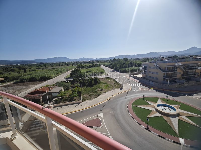 Foto f7709575-2103-4b4e-afca-39f39c051fc0. Apartamento en Guardamar