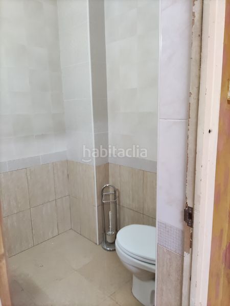 Foto f5868d7c-68df-4aaf-9aaa-3f122bf342e4. Local comercial a Roca del Vallès (La)