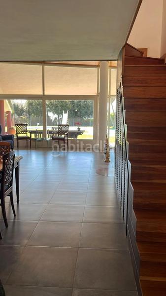 Foto 4079cf00-6957-45b5-9cbc-c2b19b8c2c54. Chalet avec cheminée chauffage parking piscine dans Mataró