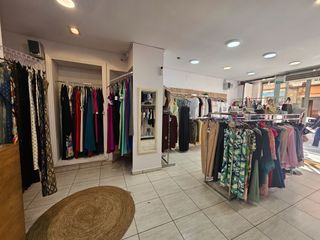 Lloguer Local Comercial a Carrer del rec 16. Local comercial,  en zona centro de granollers