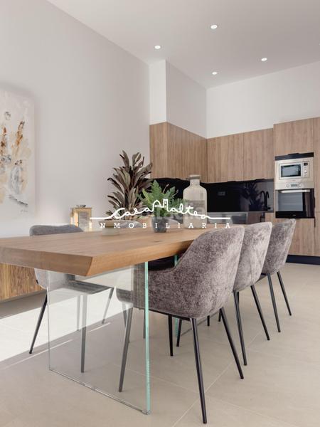 Foto 2984c28e-edcc-4d09-b551-75b06ee57369. Casa bifamiliare con riscaldamento parcheggio piscina in Calp