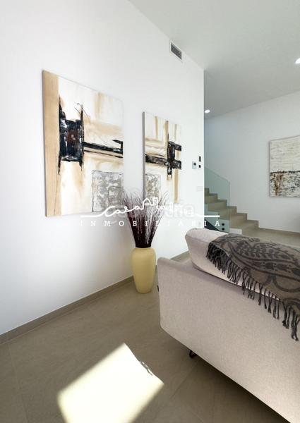 Foto 8cf8c459-50c6-4d4e-b4d3-ac44a61713d6. Casa bifamiliare con riscaldamento parcheggio piscina in Calp