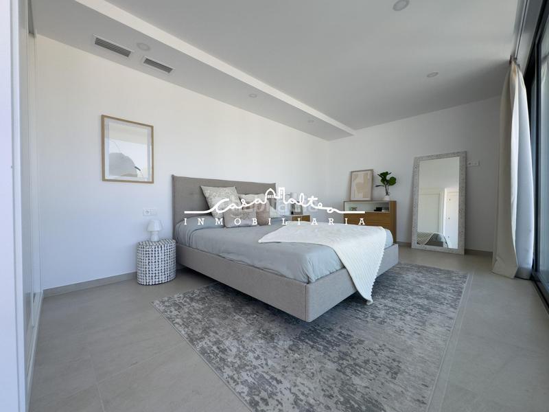 Foto dc467e38-6a53-4a6a-81f6-79525415dba4. Casa bifamiliare con riscaldamento parcheggio piscina in Calp