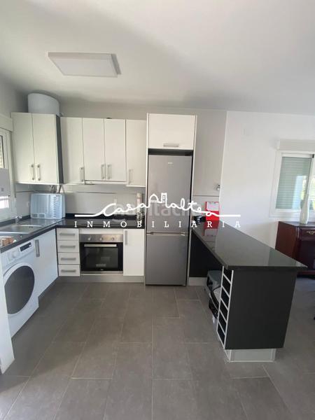 Foto 00b42997-71f0-4c8b-acc3-30125c73b5d4. Casa adossada amb piscina a La Empedrola Calp