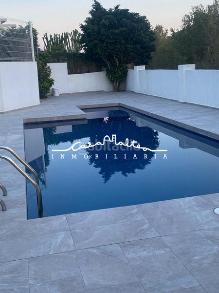 Foto 7e3e231d-89e0-40e0-a85d-32673d88b6fb. Casa adossada amb piscina a La Empedrola Calp