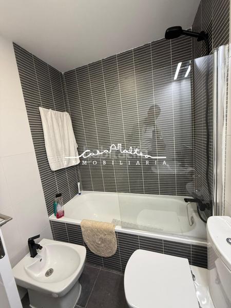 Foto 483e9dec-e635-43ad-b330-1ec754e0a981. Lloguer xalet amb aparcament piscina a La Empedrola Calp