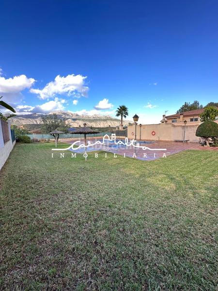 Foto cf96f580-710f-48cf-a692-783639be01f9. Casa adossada amb aparcament a El Tossal-Bello Horizonte Nucia (la)