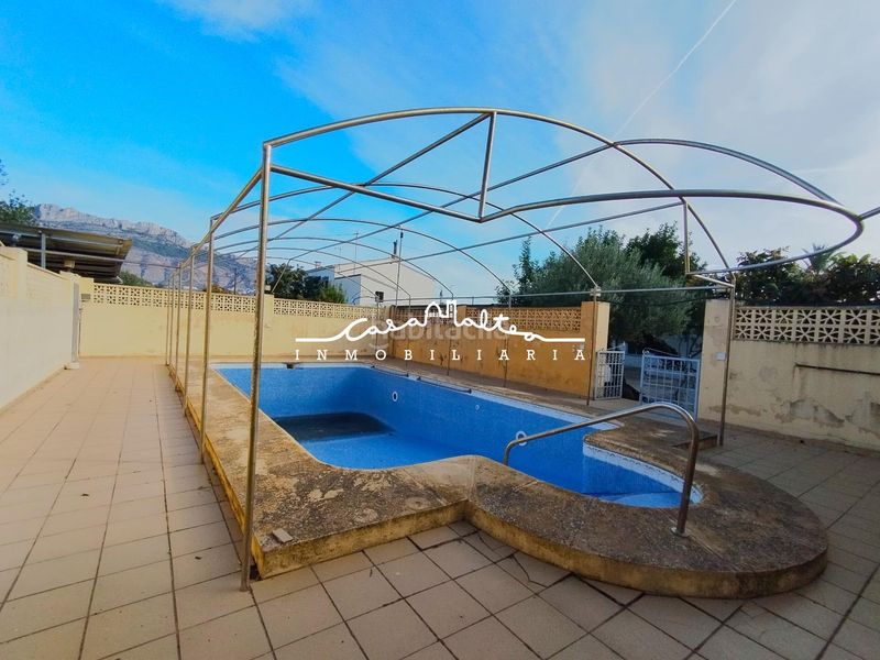 Foto 0e91dc4e-9fe6-43a9-bdb3-954938912b5c. Casa amb calefacció aparcament piscina a Ador
