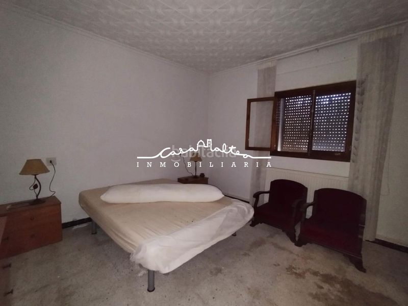 Foto 47745c48-b694-4e69-8c8c-6cdc3a60705a. Casa amb calefacció aparcament piscina a Ador