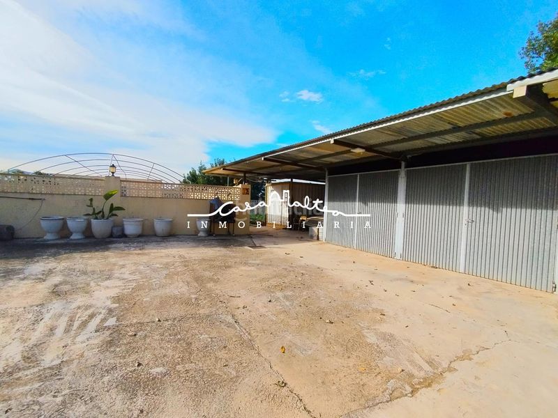 Foto 4a6abef2-d3e5-4c34-a1e5-67a4e8ccd2c2. Casa amb calefacció aparcament piscina a Ador