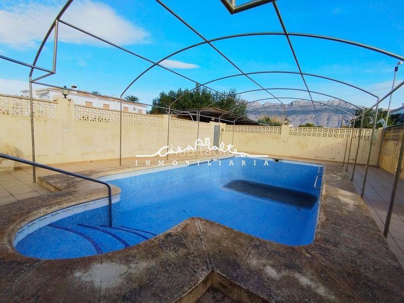 Foto 7191e8ee-aa88-41d2-812a-caf4494e2b29. Casa amb calefacció aparcament piscina a Ador