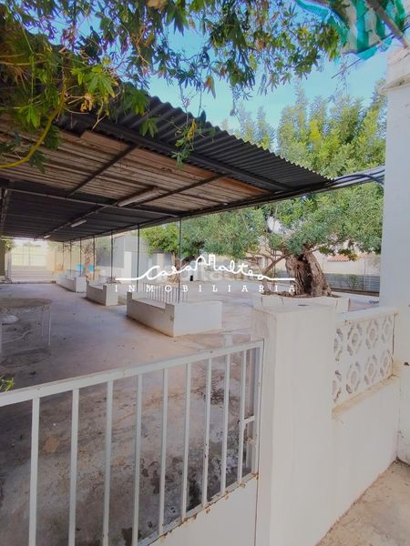 Foto 73377dd8-2583-4e8f-8959-3a16a1c2aabf. Casa amb calefacció aparcament piscina a Ador