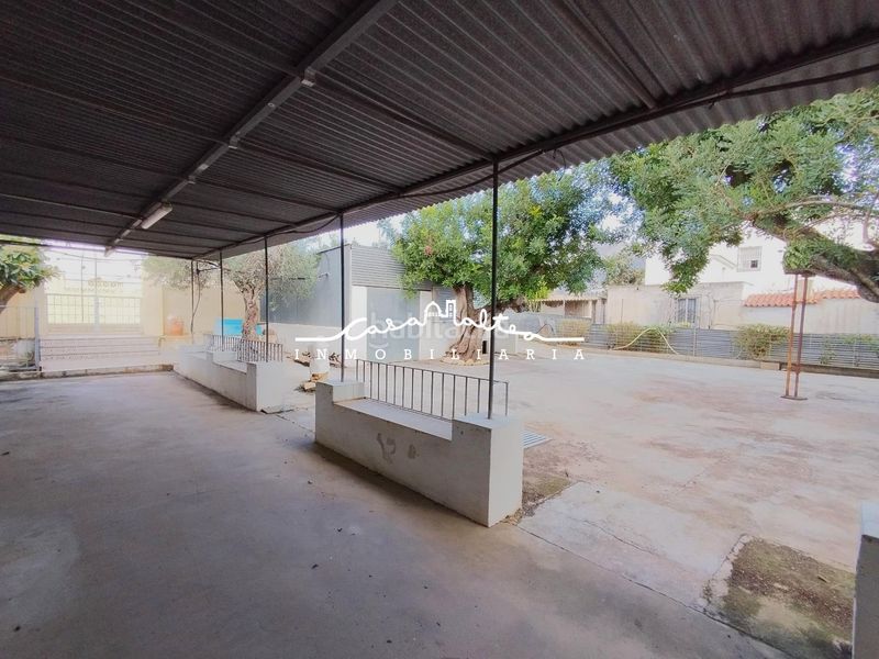 Foto 98249c8d-c4e3-44ee-991e-43031286aa68. Casa amb calefacció aparcament piscina a Ador