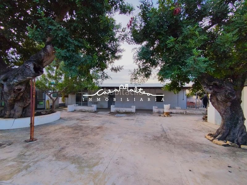 Foto d6421de2-a5aa-4a79-8143-9ebe7818b555. Casa amb calefacció aparcament piscina a Ador