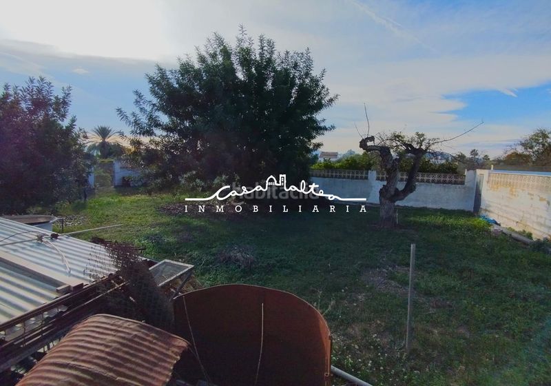Foto f6569e86-add4-41ed-98d9-3b49307badb8. Casa amb calefacció aparcament piscina a Ador