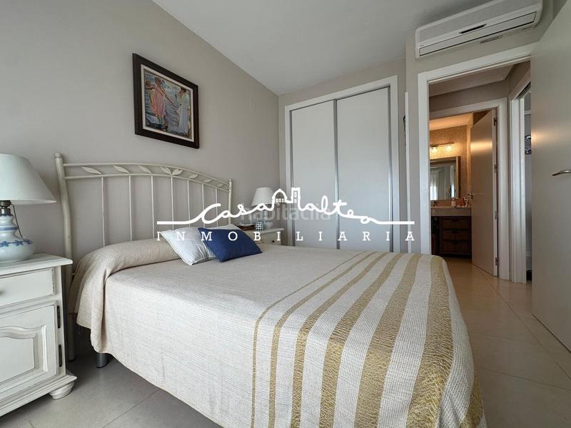 Foto d1a2aeac-15c8-4d80-9851-c2111c9a1703. Apartament amb aparcament piscina a Playa Arenal - Bol Calp