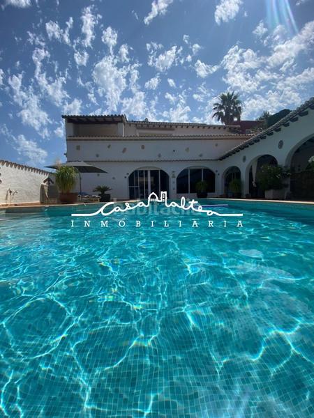 Foto 15219a31-60c0-47db-abab-91a2ec03d126. Chalet con riscaldamento parcheggio piscina in Cometa Calp