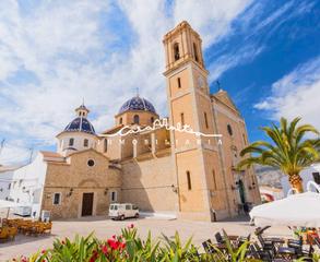 Lloguer Pis a Altea Ciudad. Alquiler segunda planta en la plaza de la iglesia de altea