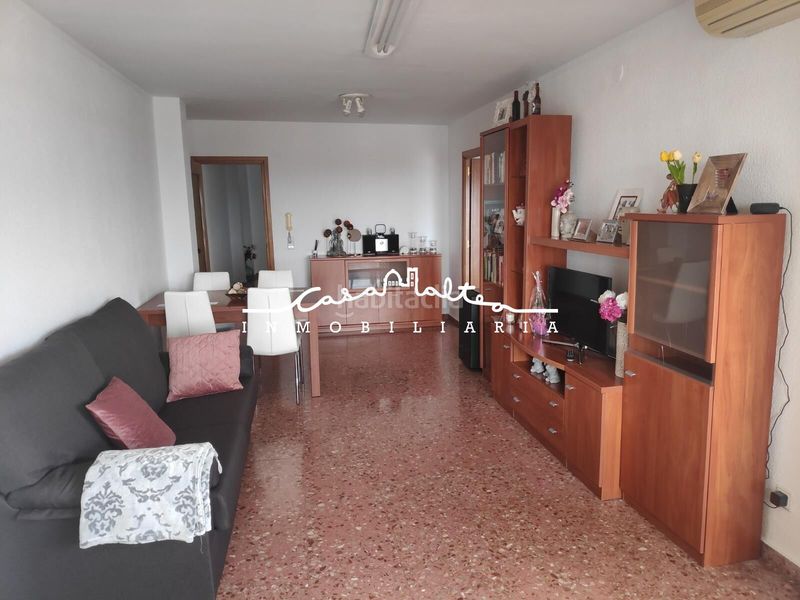 Foto e12bdee9-fb3e-41cf-871d-f2e32301ede7. Dachwohnung in Callosa d´en Sarrià