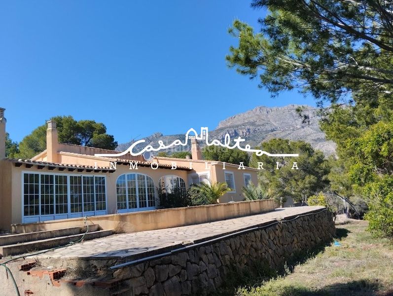 Foto 51a80525-e503-47c5-97fd-6b85484b46c7. Masia amb aparcament piscina a Altea la vella Altea