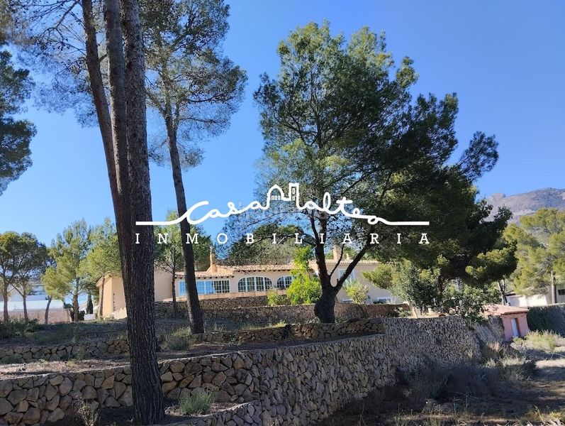 Foto 557b598d-77c7-4669-8413-1305451732a2. Masia amb aparcament piscina a Altea la vella Altea