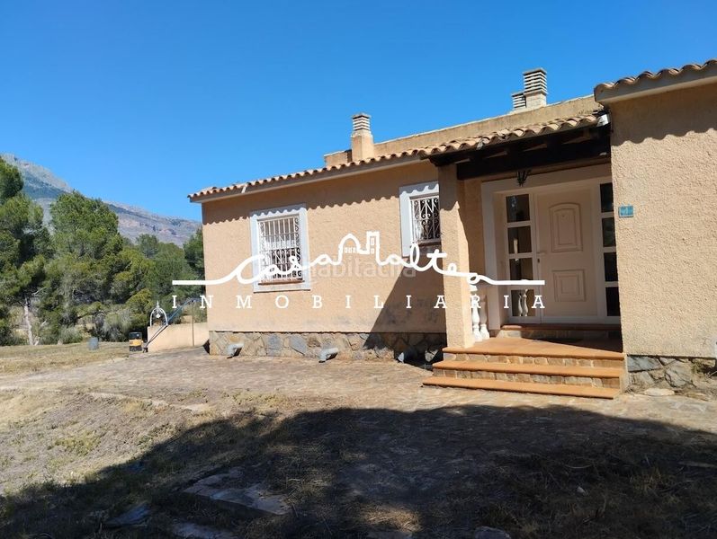 Foto 5652cd34-d076-41e4-b1df-3c315bd23bfa. Masia amb aparcament piscina a Altea la vella Altea