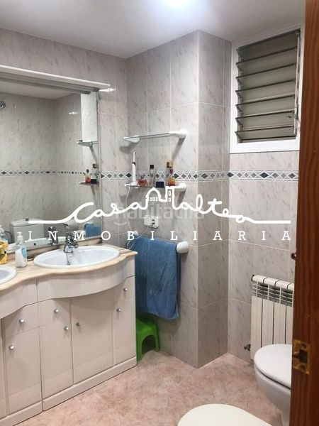 Foto 54040f31-1728-494d-be81-be875129f2fb. Alquiler apartamento  a un paso del mar larga temporada en Altea