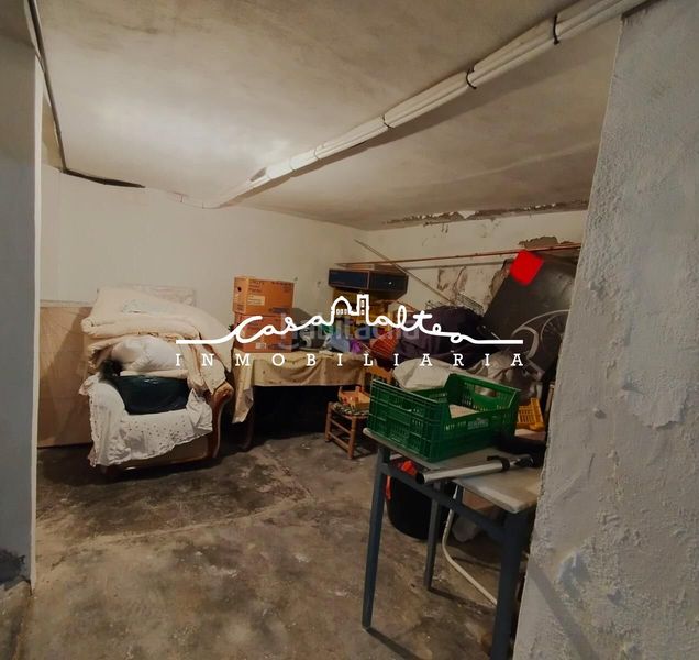 Foto 46be716d-99e0-4189-9a74-4b98558c76a1. Casa amb aparcament a Casco urbano Polop