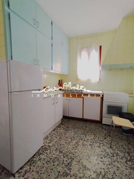 Foto 73001f94-fb5d-4bb4-bd67-d5367d220539. Casa amb aparcament a Casco urbano Polop