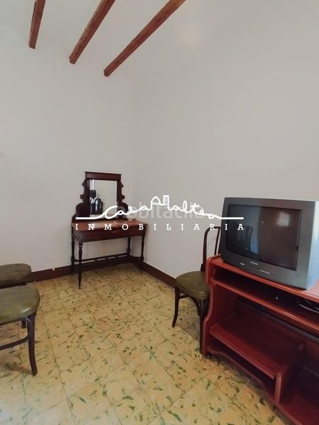 Foto aeb406b4-2dea-4d49-b37a-578cc393a94d. Casa amb aparcament a Casco urbano Polop
