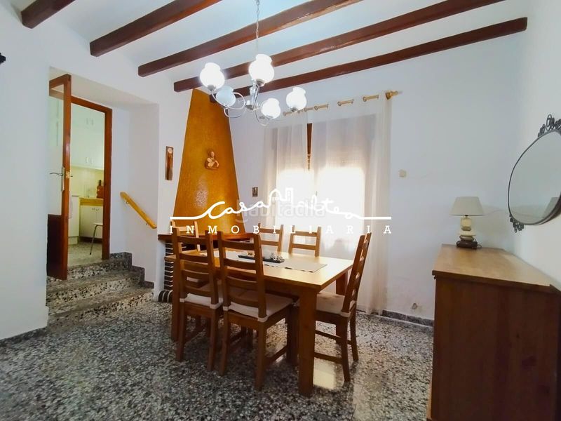 Foto d8185e86-3afc-4b35-a006-8f2083e3cc35. Casa amb aparcament a Casco urbano Polop