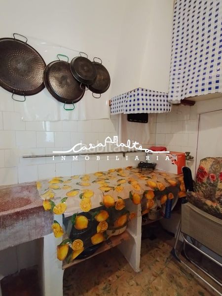 Foto e881436c-257c-4324-ab97-203c58e4b90b. Casa amb aparcament a Casco urbano Polop