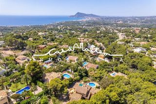 Terreno residencial en Pinar de Advocat-Cometa. Terreno  urbano moraira. cometa advocat