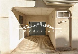 Miete Autoparkplatz in Altea Ciudad. Alquiler plaza parking 14m2 carrer calitx