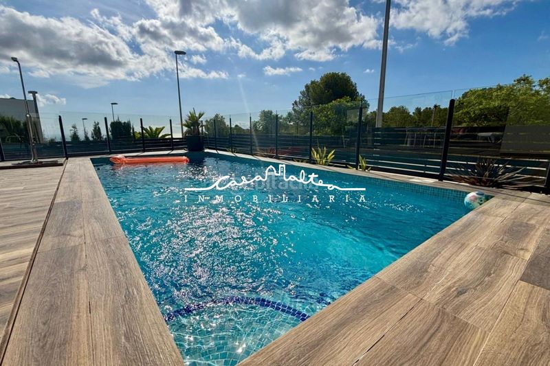 Foto 0ed24d62-da9b-4fe0-a0da-3c104d26a4c0. Xalet amb calefacció aparcament piscina a La Alberca Polop