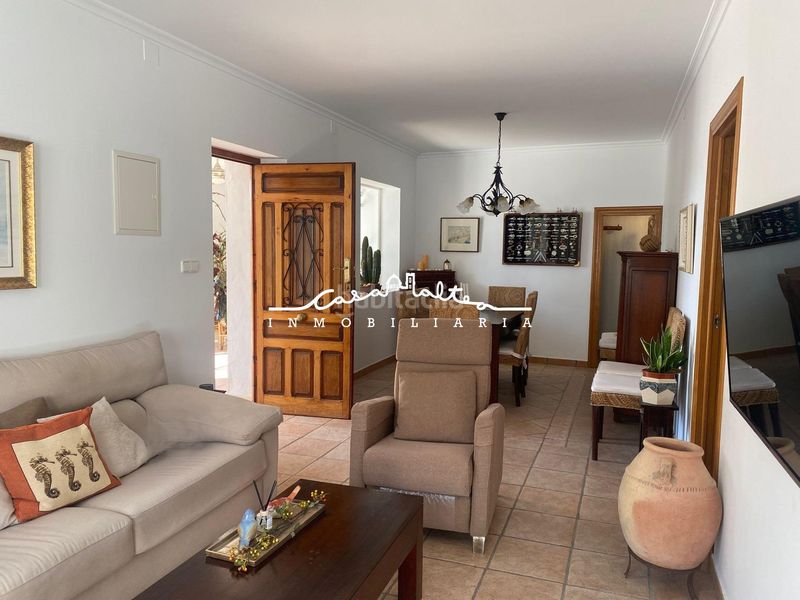 Foto e6ea70fc-d681-4b89-80d4-24381a7324ff. Casa amb aparcament a Altea ciudad Altea